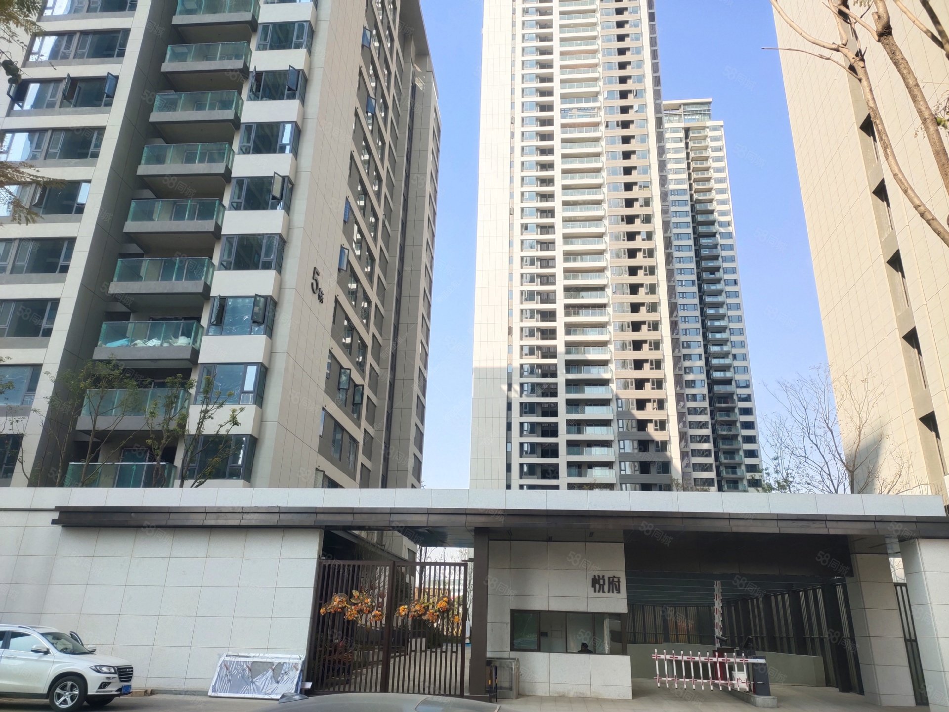 一环边万象城 华润悦府精装loft公寓 双地铁三站口 诚心售