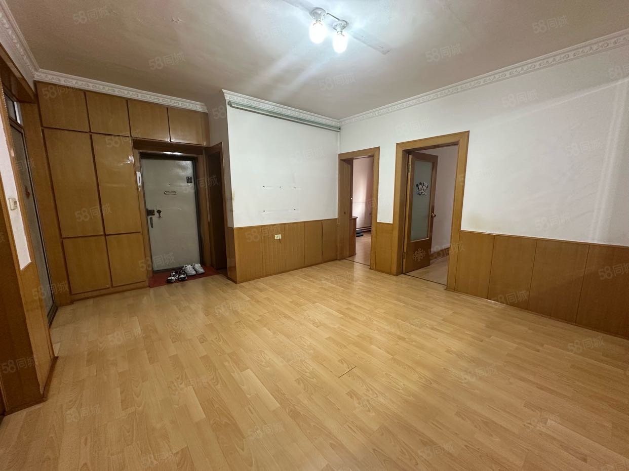 热电小区(东安区)3室1厅1卫81㎡南北15.5万