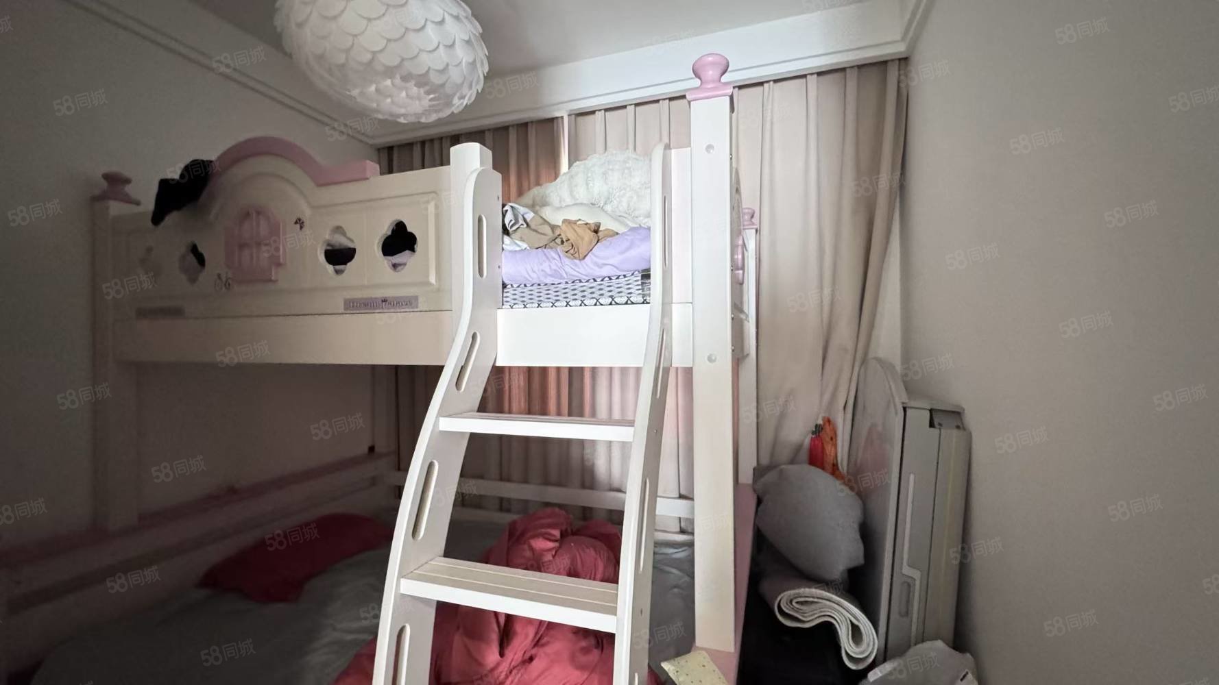 合景泰富云湖天镜3室2厅2卫110㎡南北73.8万