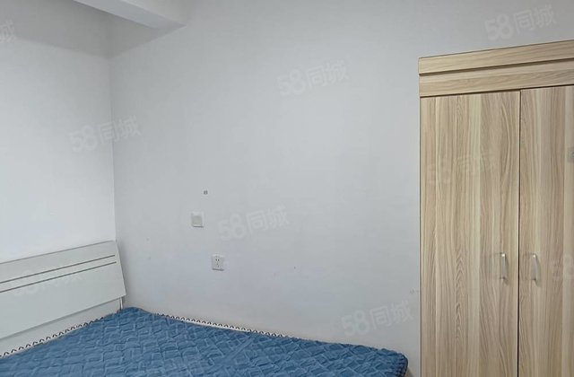 急售公园附近!附王卷帽精装三室!送储藏室!可按揭!