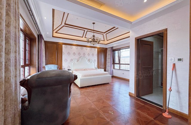 光岳府 近医院 环境优美 正南朝向 商品住宅 密度低