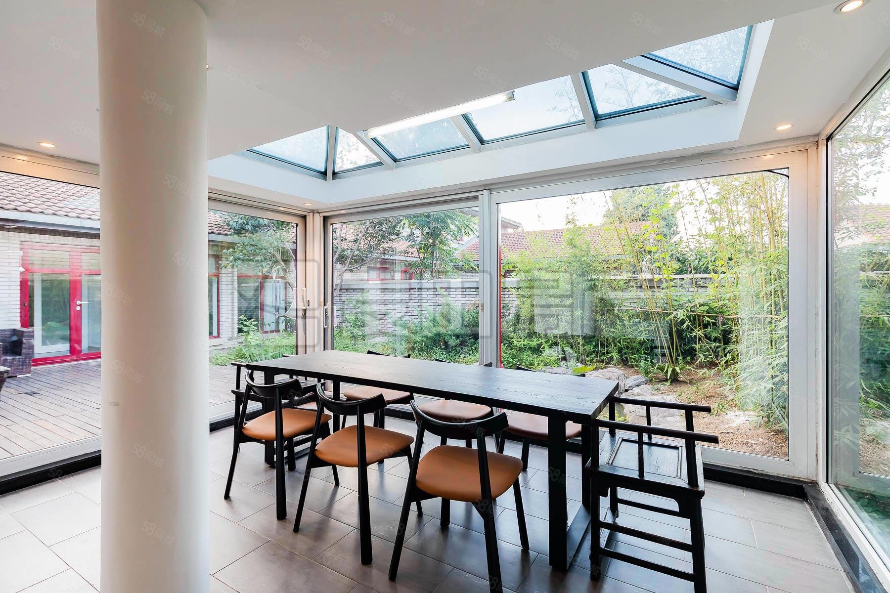 歐陸苑4室3廳3衛(wèi)232㎡南北2675萬