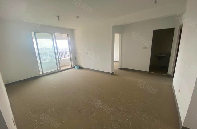 诚心卖新房未住 72万送车位 双阳台  合适的一套 全明户型