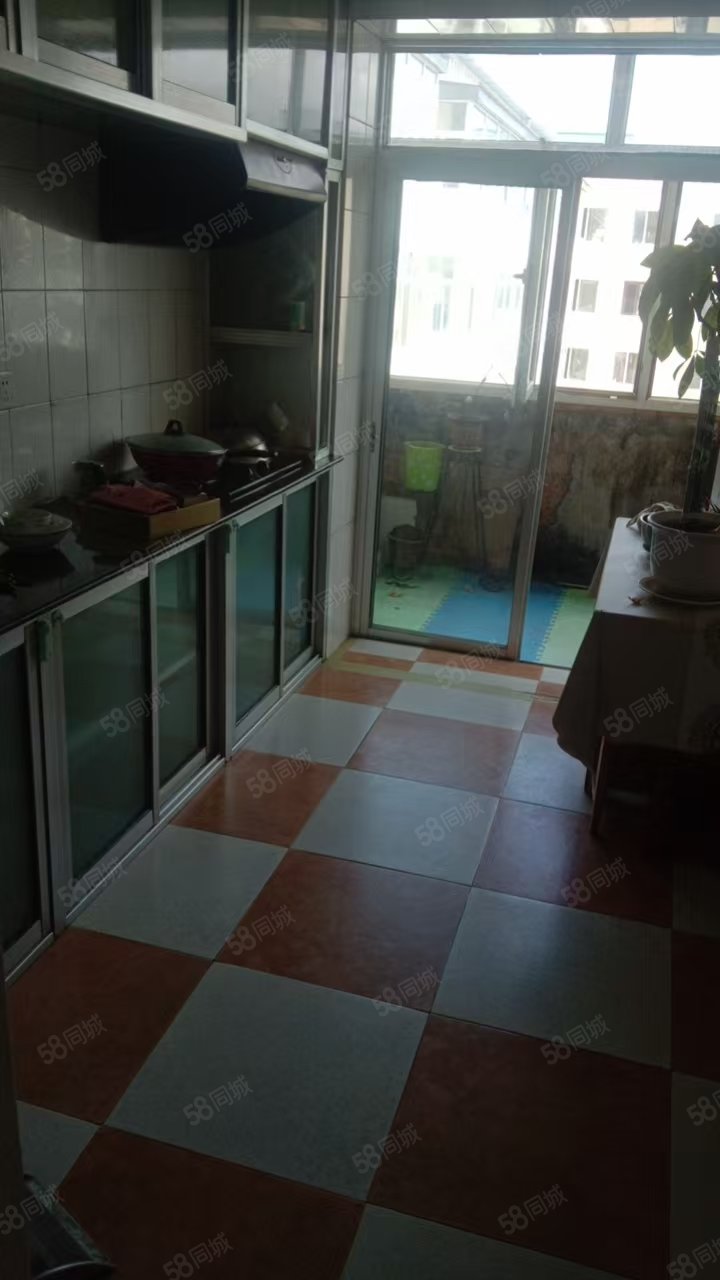 幸福一区2室1厅1卫70㎡南北5.5万