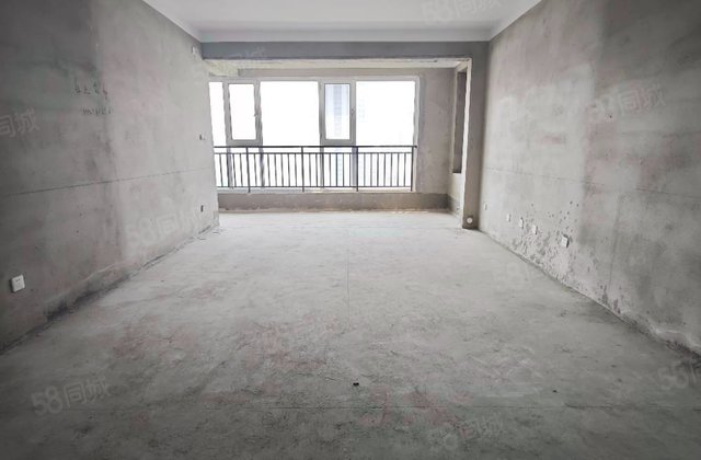 铂樾府4室2厅139㎡115万二手房图片