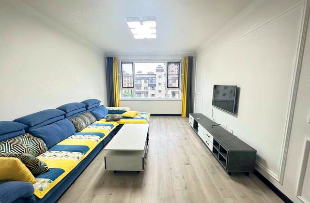 新星宇之郡2室1厅90.36㎡80万二手房图片