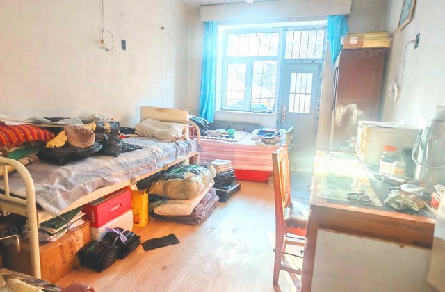 同志街1734号小区3室1厅71.44㎡85万二手房图片