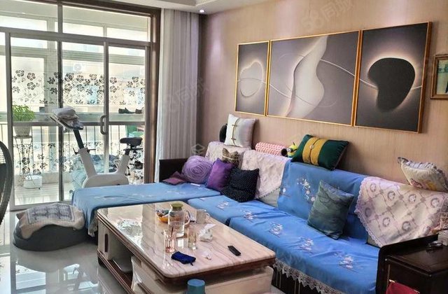 嘉明124平嘉和花园 精装修带大车库急售全明户型