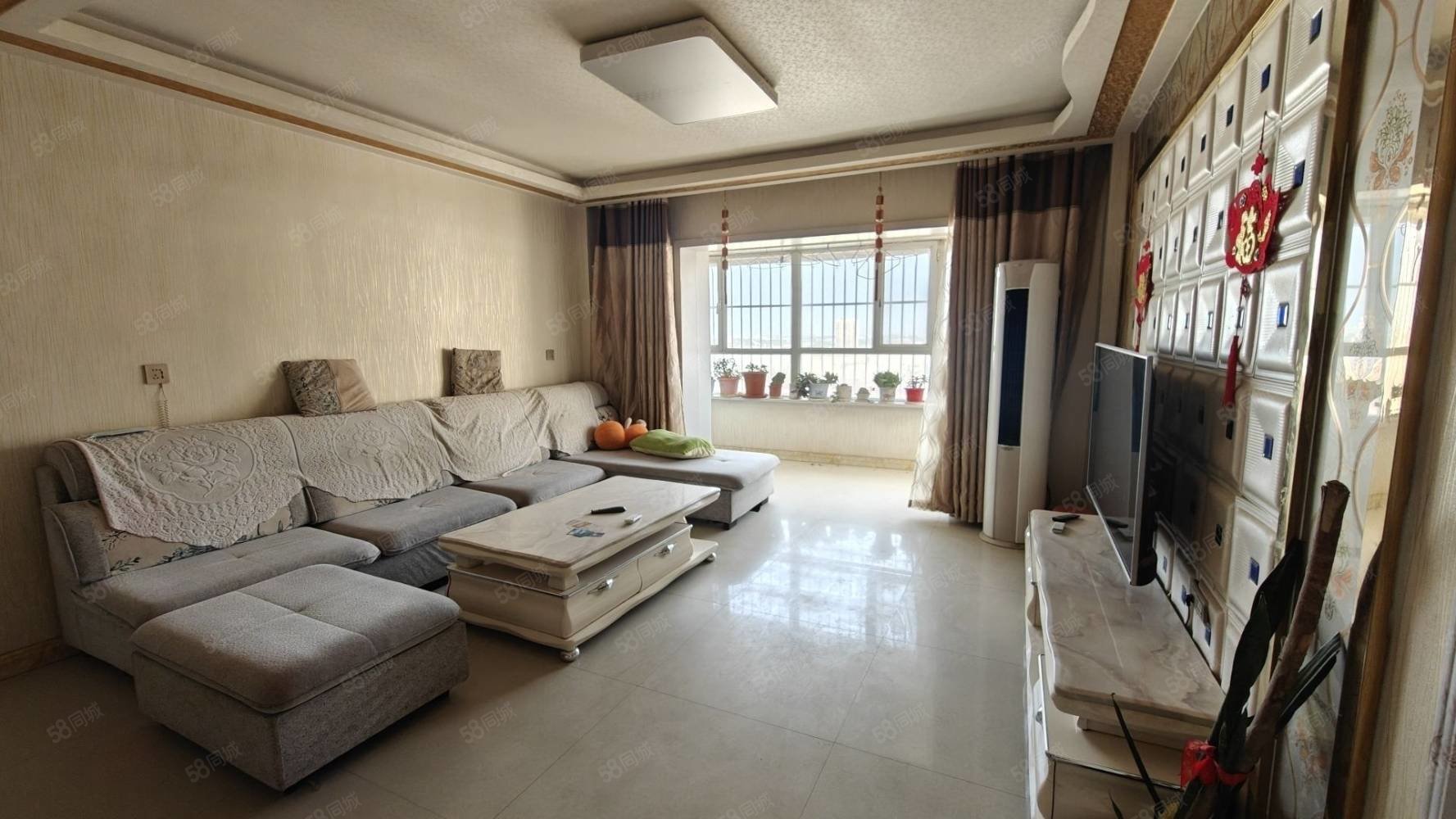 新苑名府3室2厅2卫132㎡南北49.8万