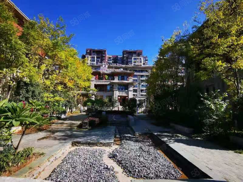 带车位 主景观 面朝别墅 品质小区,御景东方-保山58同城