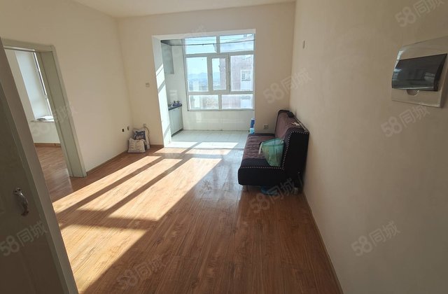 三合小区2室1厅50㎡8.5万二手房图片