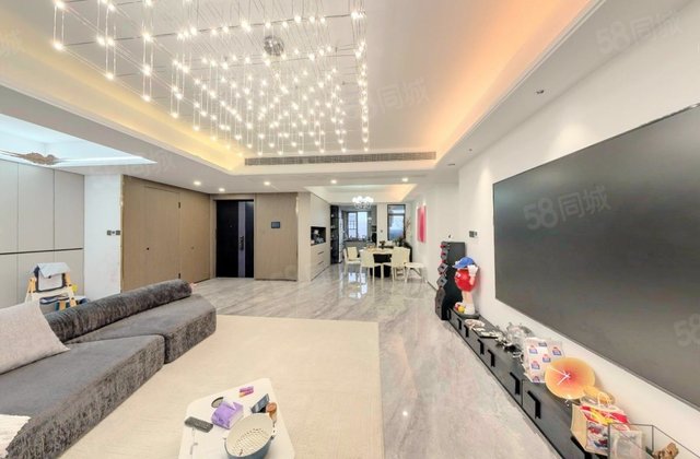 中欣楚天御府观澜3室2厅185.4㎡278万二手房图片