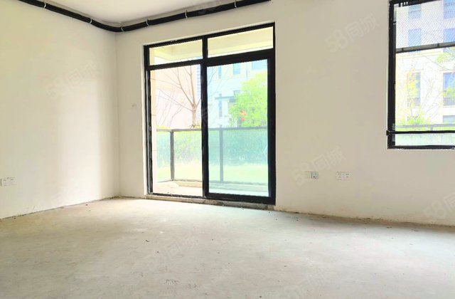 荷岸晓风花园5室2厅256㎡359万二手房图片