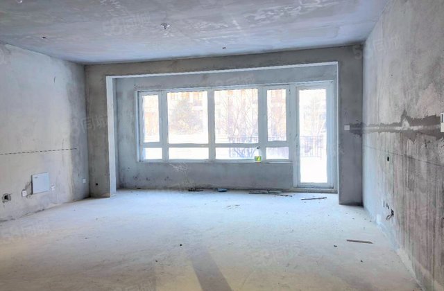 华润置地公元九里3室2厅308.02㎡139万二手房图片