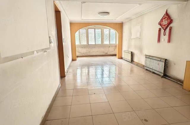 价急售，北顺东昌三中，医院家属院 一楼，独门独户
