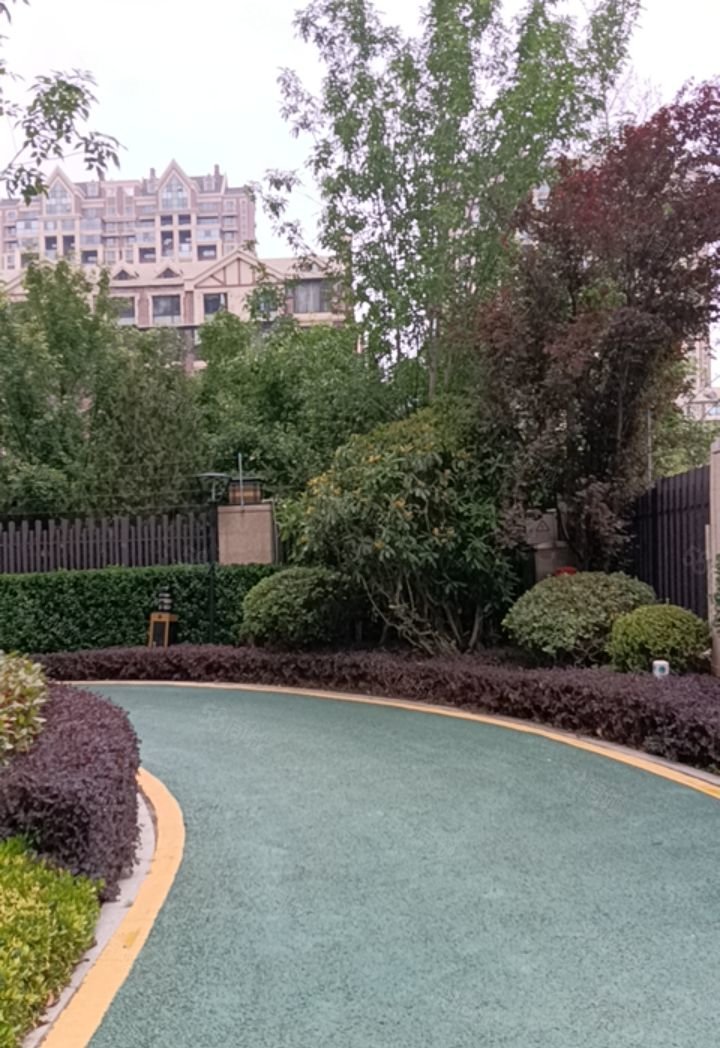 【10图】急售 西溪花园3室2厅2卫9 0万 133平宇华旁,西溪花园-漯河58