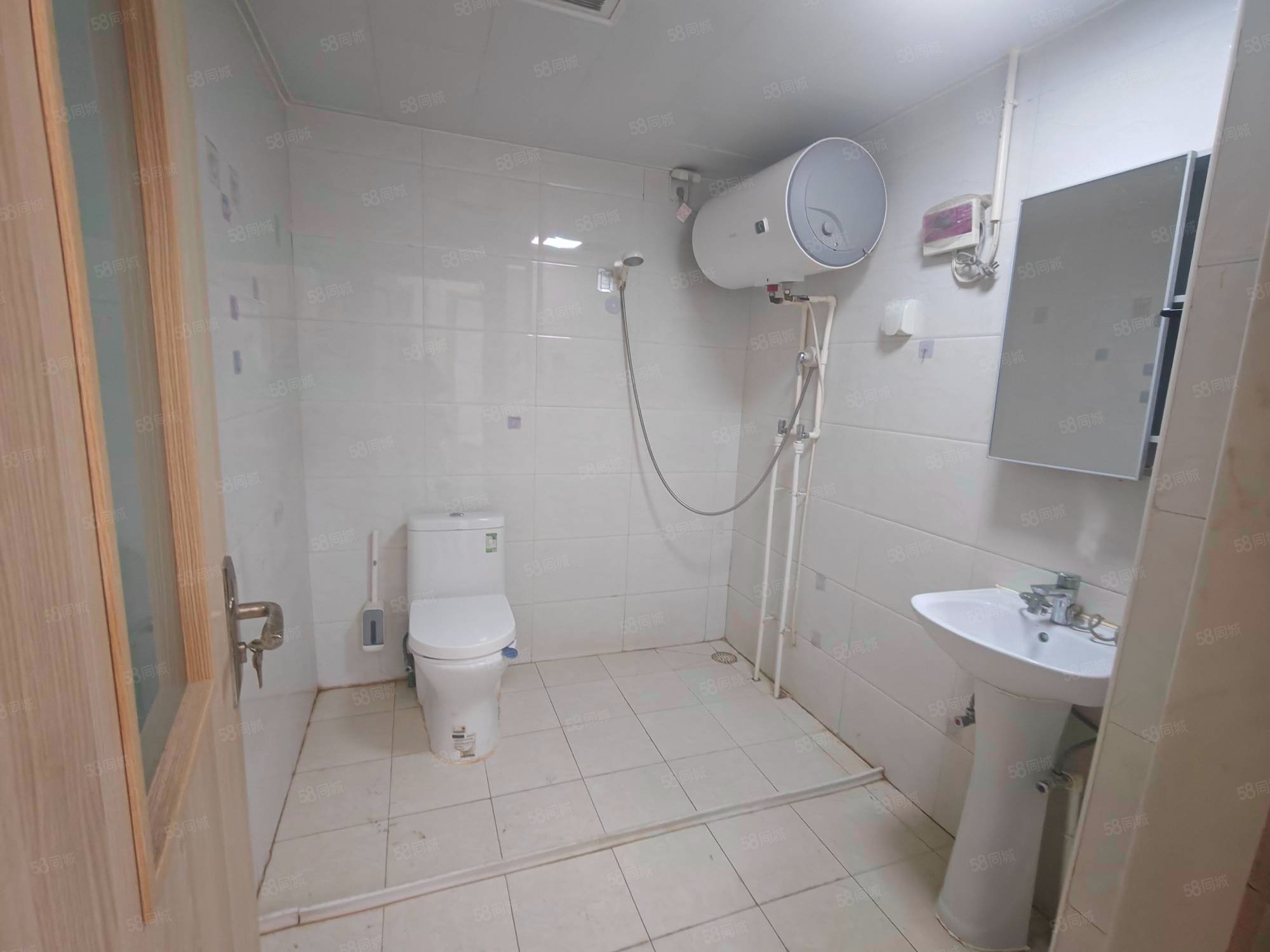 怡和雅苑2室1廳1衛(wèi)62㎡南北115萬(wàn)