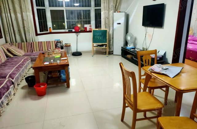 城市  西     电梯 锦绣园 眼科医院北昌润路