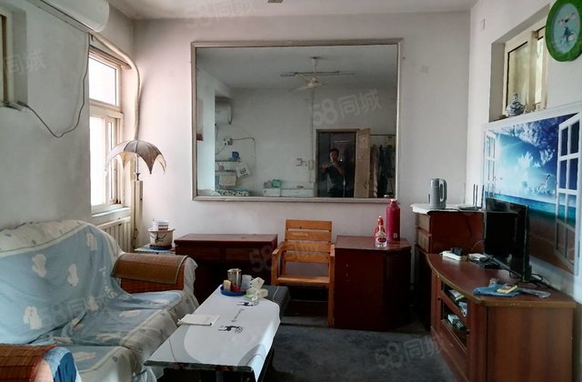 33万 距东昌中学100  南北通透 停车方便 随时看房