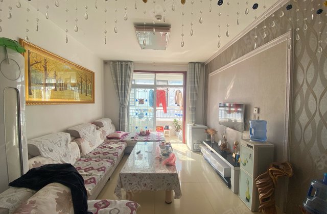 金柱大学城 两居室 85平 带车位储藏室 58万 5万入住