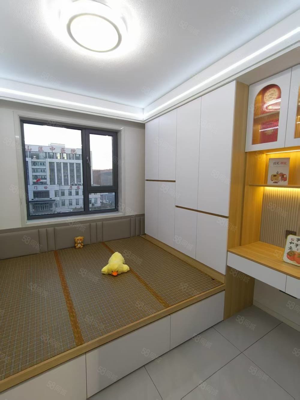 镇东花园2室1厅1卫77㎡南北30.8万