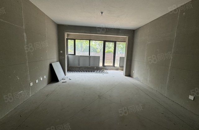 恒基森与城4室2厅143㎡145万二手房图片