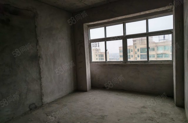 金上海国际广场3室2厅139.9㎡40万二手房图片