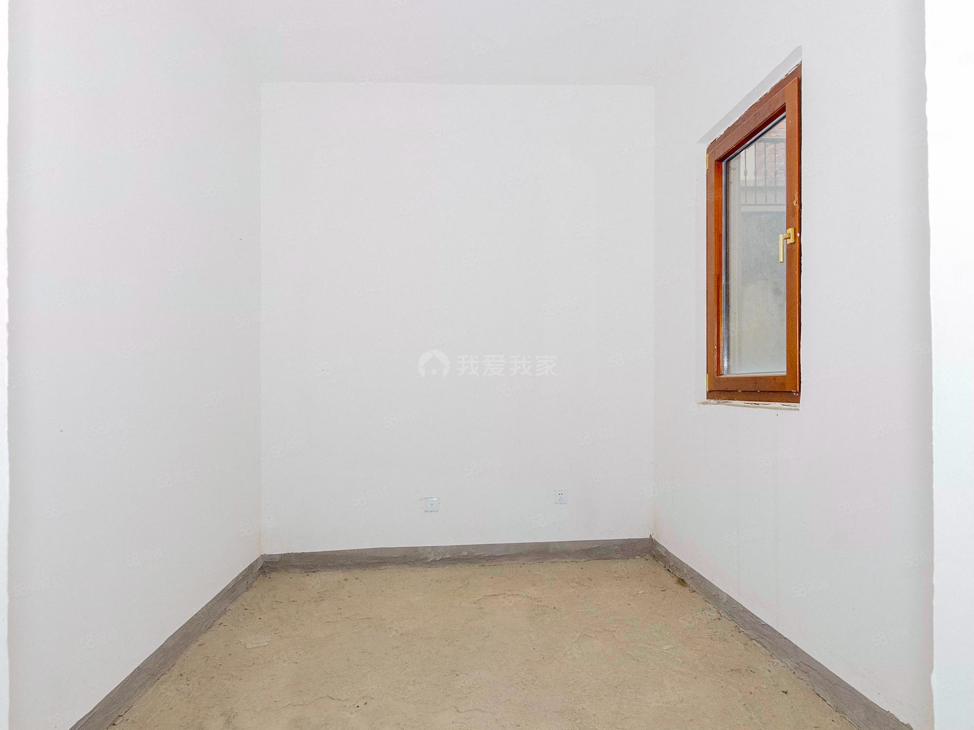 御湯山熙園8室3廳4衛(wèi)455.27㎡南北1280萬(wàn)