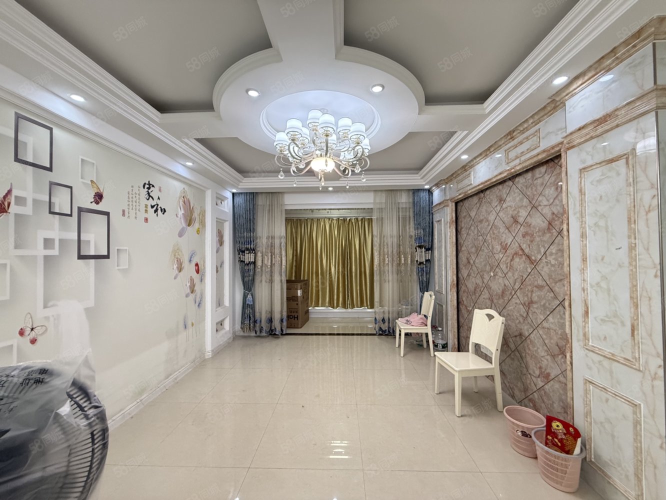 奥林清华3室2厅1卫111㎡南北52万