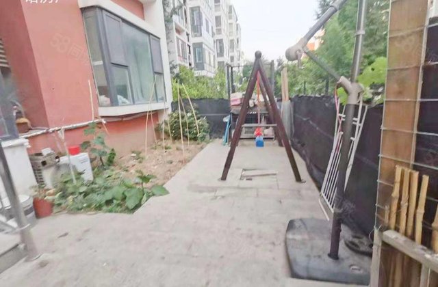 东昌湖边一楼带院，中通三期三室两卫带储免大税，市医院，北顺