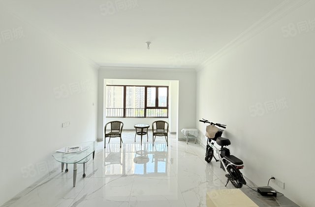 东昌东 国岳府    新房未住 双阳台 金信御花园 清水湾