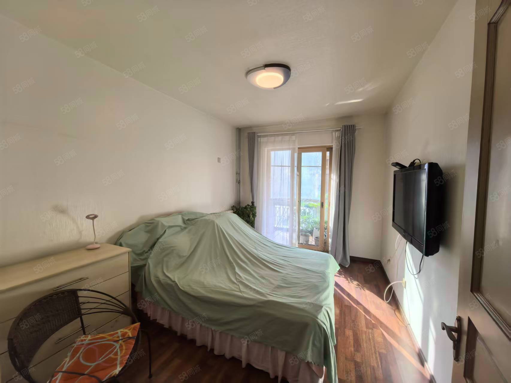 大雄城市花園(別墅)5室2廳3衛(wèi)206㎡南北1099萬