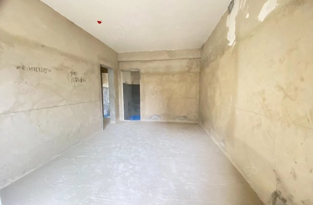 万和星城C区和府3室2厅130㎡49.8万二手房图片