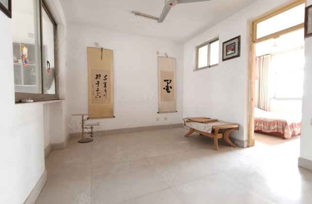 阳光！实验！五公司家属院！三室两厅！有钥匙