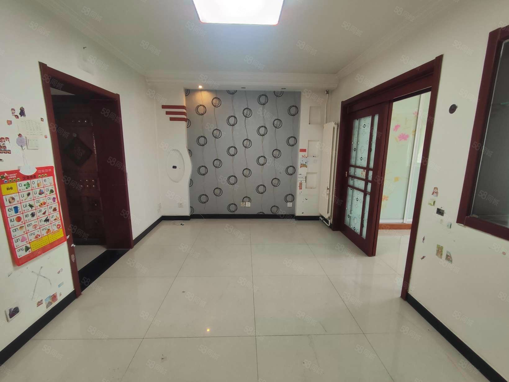 于家園二區(qū)(北院)1室2廳1衛(wèi)73.1㎡南北163萬