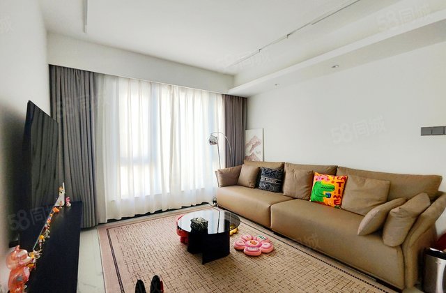 万科金润华府2室1厅64.51㎡159万二手房图片