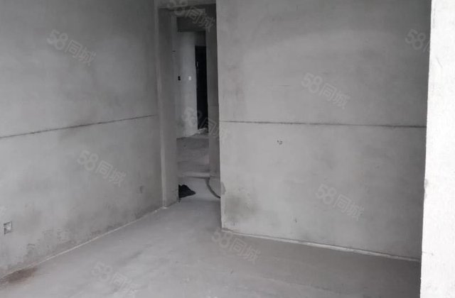 平塘中央大街3室2厅144.53㎡43万二手房图片