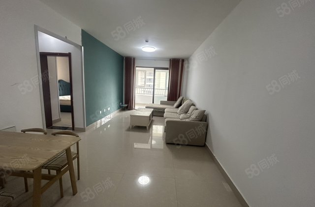 王卷帽 45.5万92平带储 走一手,中间楼层新世纪花园南邻