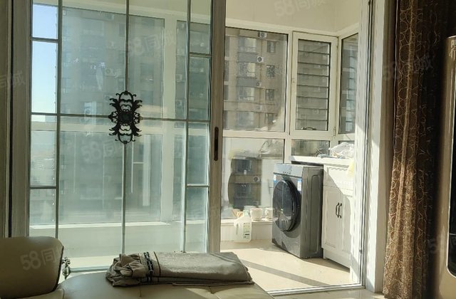 装修好 产权清晰 交通便捷 医疗配套成熟 有电梯 双卫生间