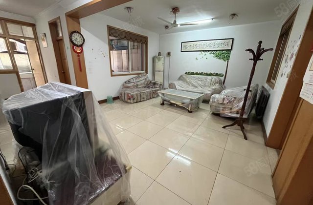 急售信纺苑小区   三楼 划东昌户型不错 价格不高