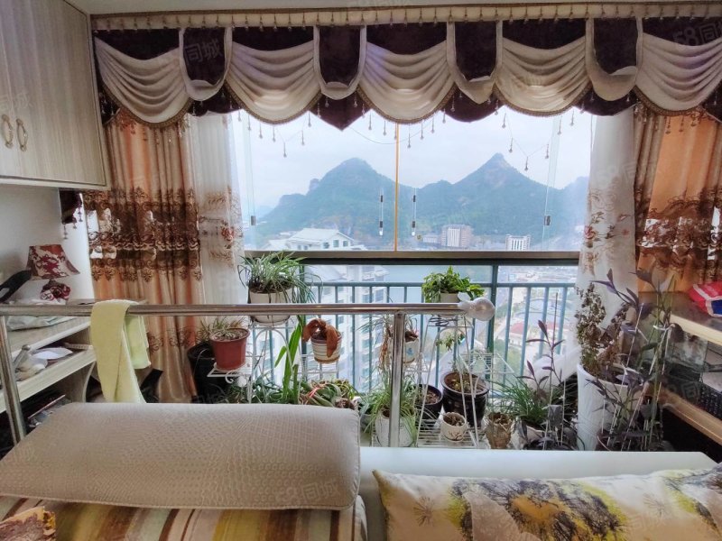 精装3房2卫 拎包入住 证齐可按揭,锦江御都-铜仁58同城