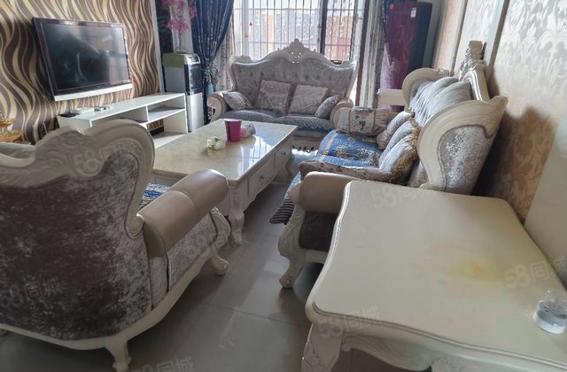 水岸华庭(A区)3室2厅129.85㎡84.5万二手房图片