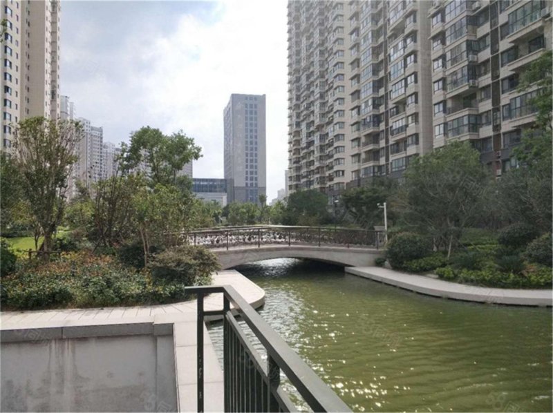 不过百丨城南中心丨龙泊湾旁凤鸣缇香丨温馨三房,凤鸣缇香-盐城58同城