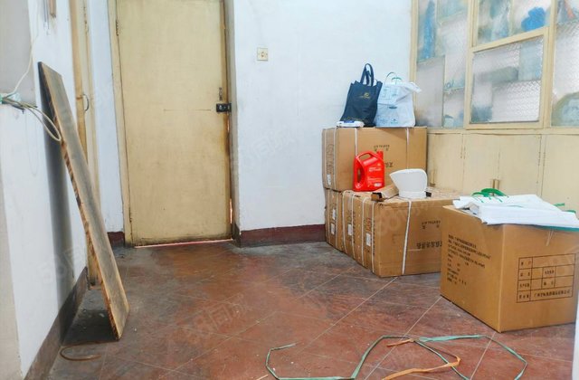 海蓉新邨3室1厅82.37㎡138万二手房图片