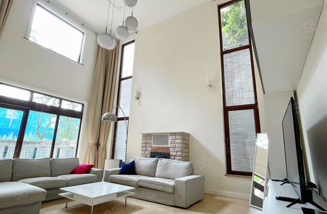 龙湾别墅4室2厅380㎡1930万二手房图片