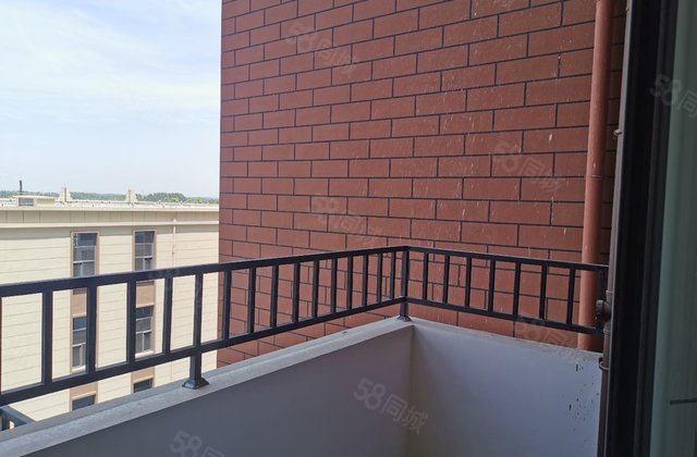 价格美丽 荣盛水岸花语(二期) 楼层好 诚意出售