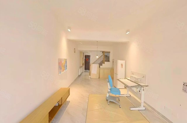 盈峰翠邸4室2厅150㎡129.5万二手房图片