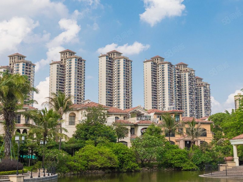 10号线地铁口.万科城花园洋房精装复式大3房带10平大露台