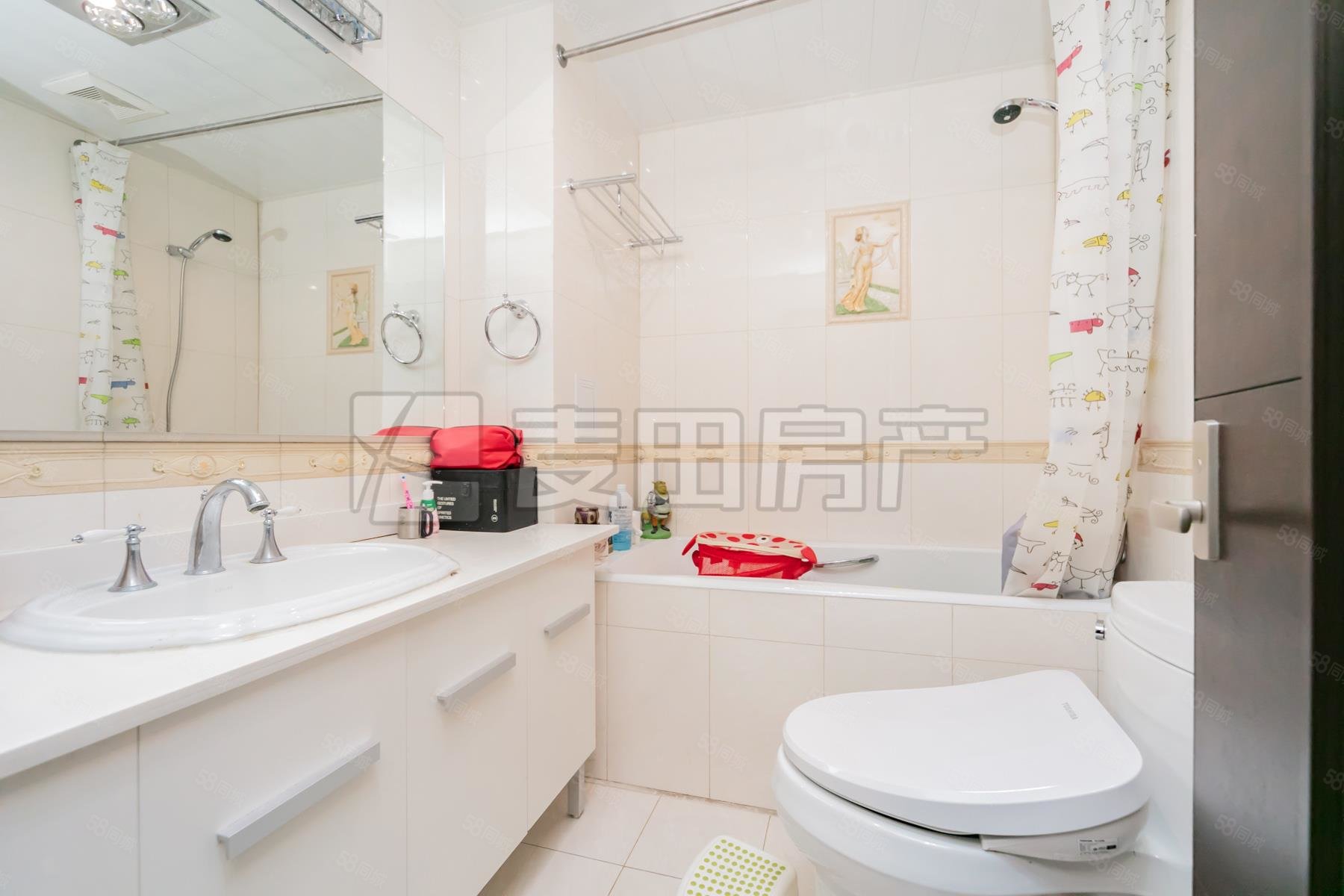 里外里公寓3室2廳2衛(wèi)152.6㎡南北799萬