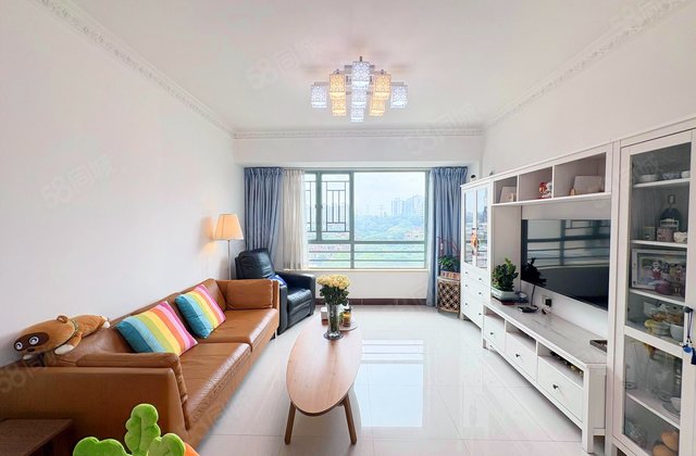 广州雅居乐花园新地3室2厅96.44㎡315万二手房图片